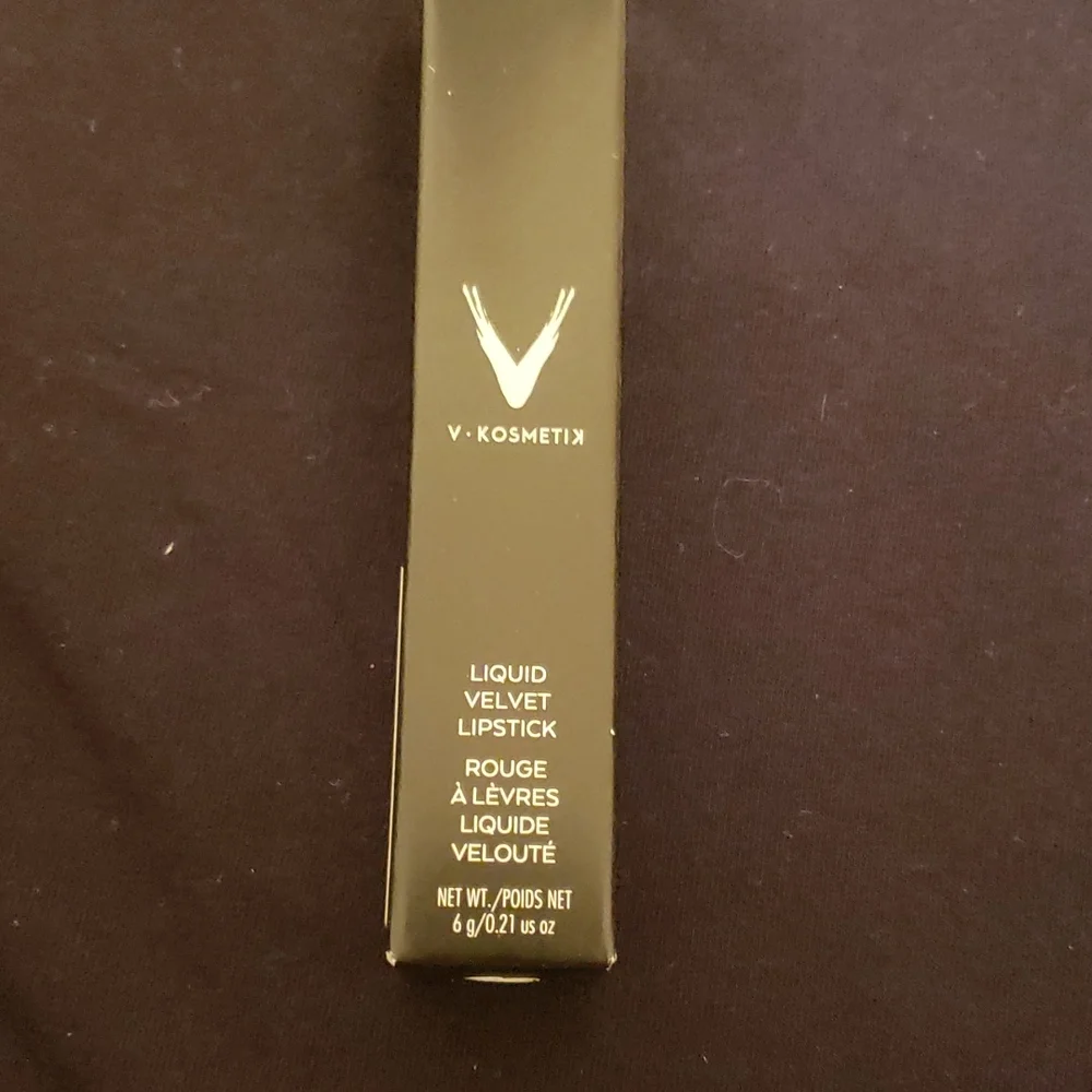 Ace Beaute Glow Highlighter, Illamasqua Setting Spray,V Kosmetic Velvet …